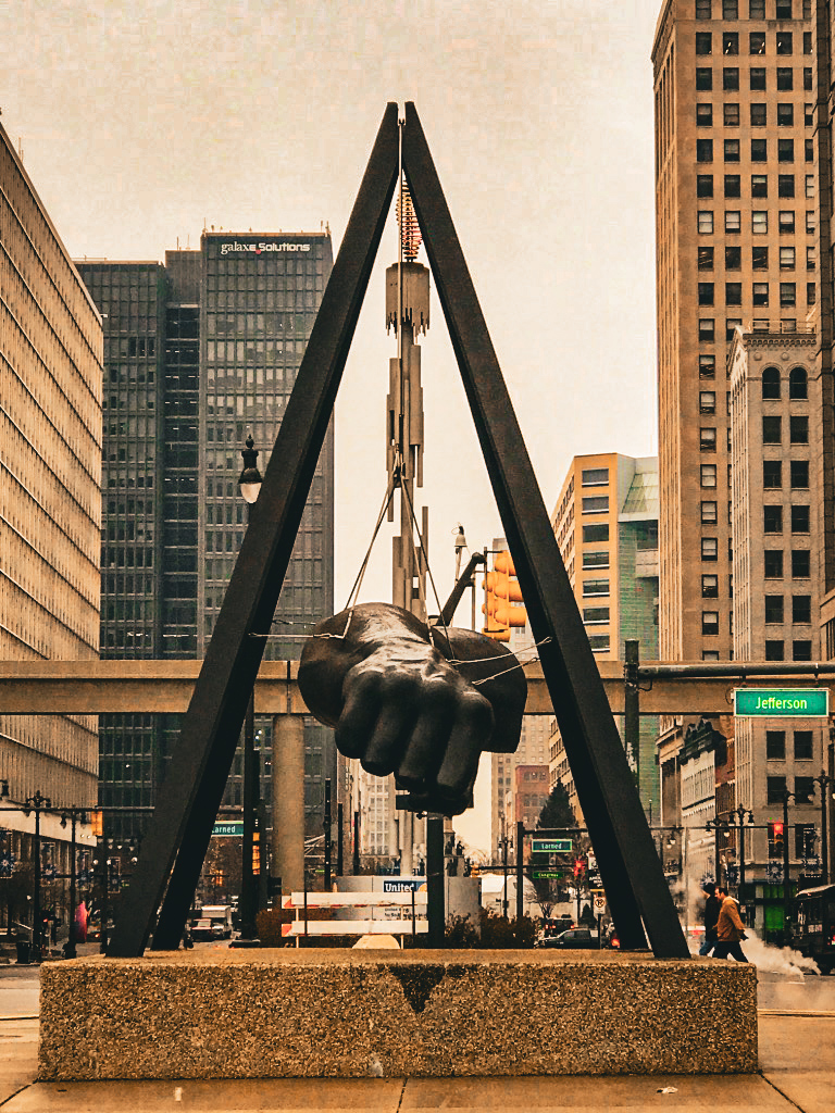 IMG 1148 - A tour of downtown Detroit, on Woodward Avenue.